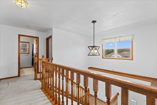 1416 Villa Park COURT, West Bend, WI 53090