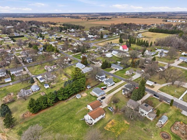 308 E Central Street, Raymond, IA 50667