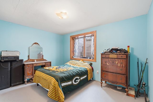 308 E Central Street, Raymond, IA 50667