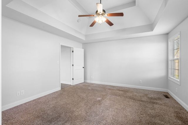 2329 Spike Ct, Clarksville, TN 37040