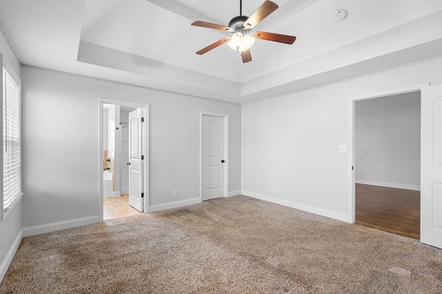 2329 Spike Ct, Clarksville, TN 37040