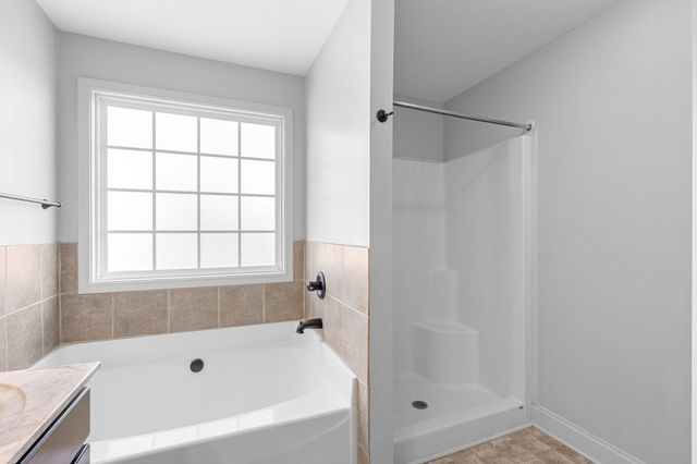 2329 Spike Ct, Clarksville, TN 37040