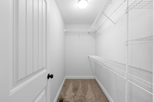 2329 Spike Ct, Clarksville, TN 37040