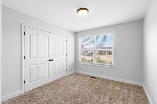 2329 Spike Ct, Clarksville, TN 37040