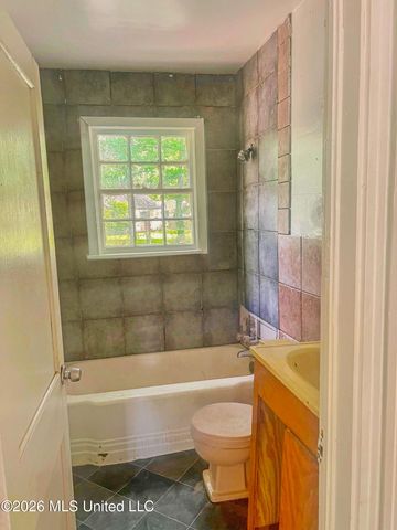 150 Sewanee Drive, Jackson, MS 39209