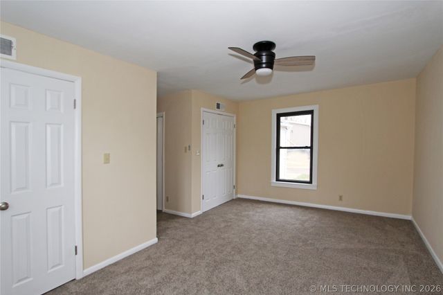 616 S Maple Street, Nowata, OK 74048