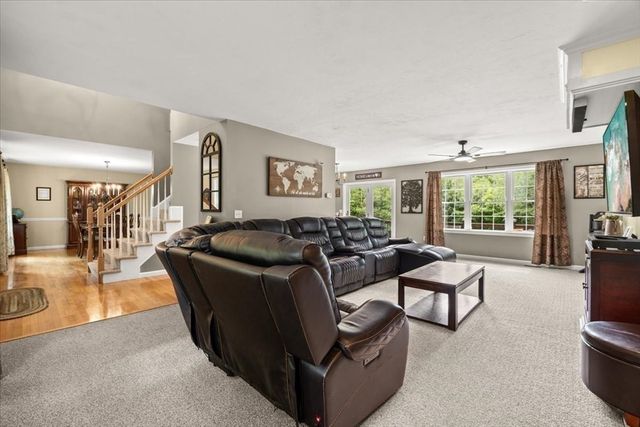 7 Parsons Walk, Berkley, MA 02779