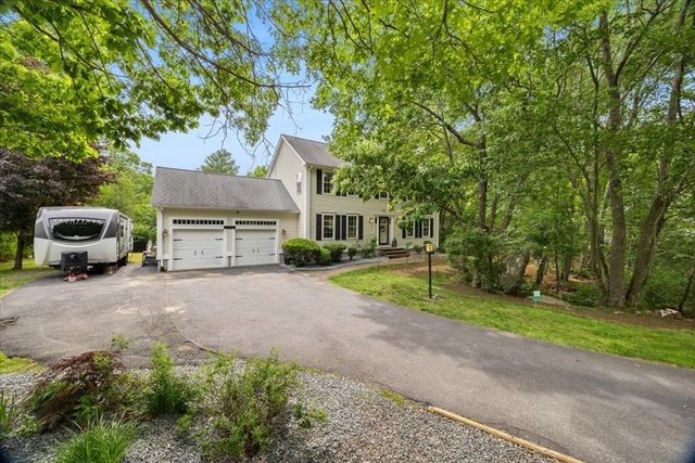 7 Parsons Walk, Berkley, MA 02779