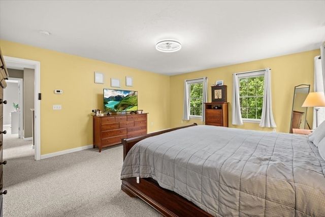 7 Parsons Walk, Berkley, MA 02779