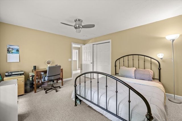 7 Parsons Walk, Berkley, MA 02779