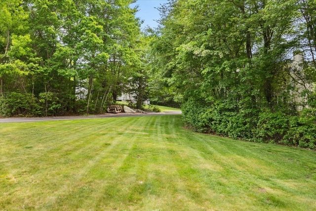 7 Parsons Walk, Berkley, MA 02779