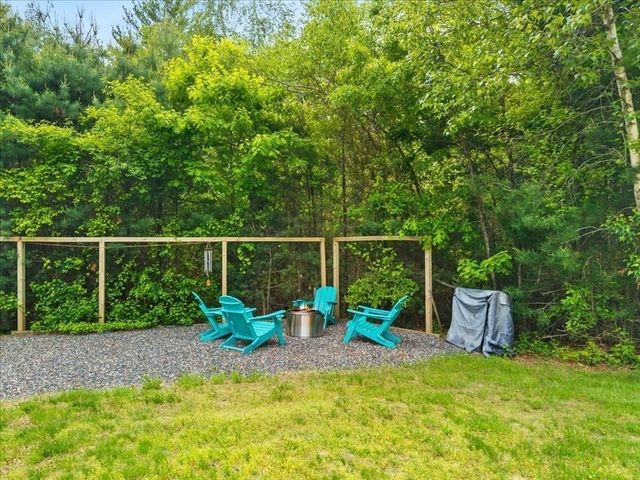 7 Parsons Walk, Berkley, MA 02779