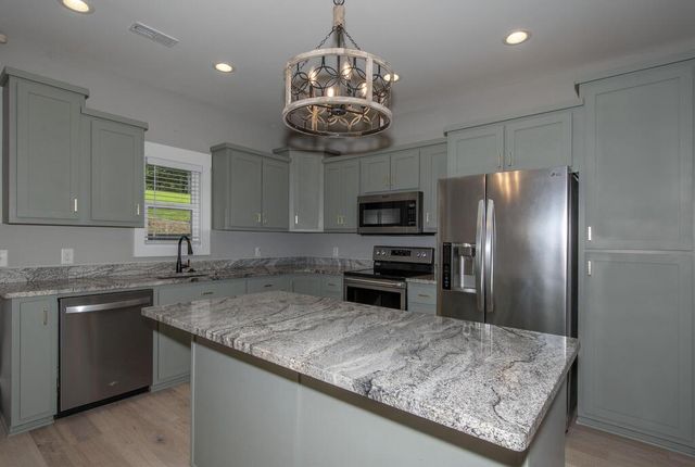 346 Woodland Lane, Hayesville, NC 28904