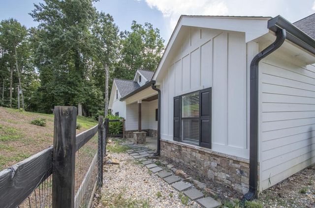 346 Woodland Lane, Hayesville, NC 28904