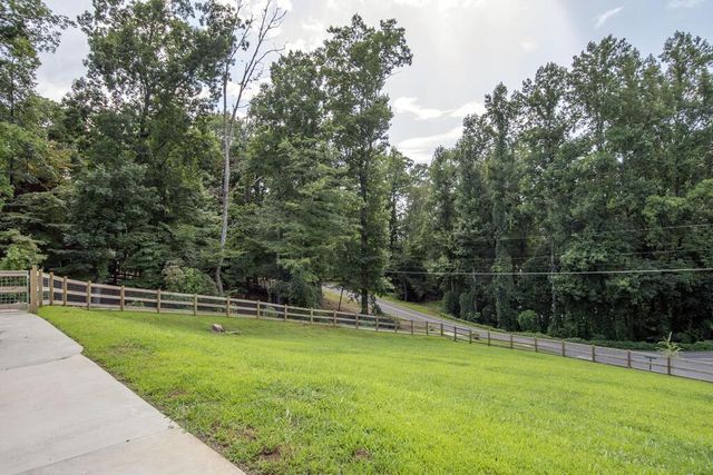 346 Woodland Lane, Hayesville, NC 28904