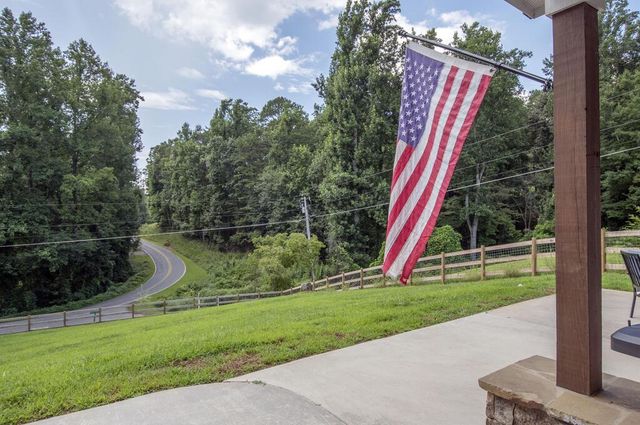 346 Woodland Lane, Hayesville, NC 28904