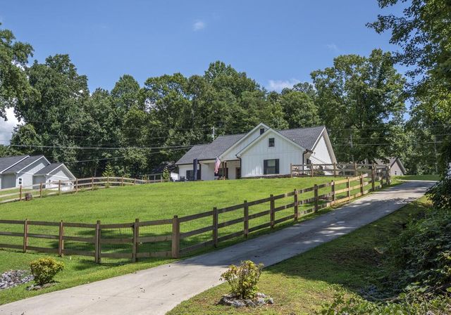 346 Woodland Lane, Hayesville, NC 28904