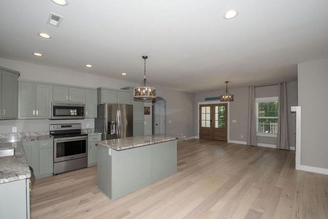 346 Woodland Lane, Hayesville, NC 28904