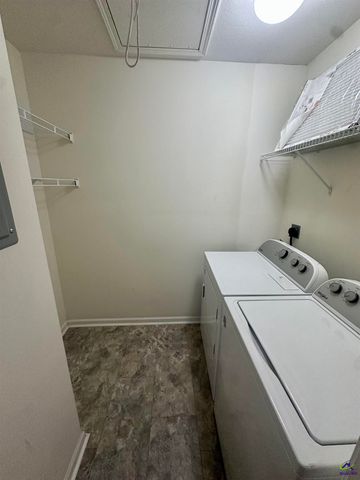 129 Kingston Village Drive, Perry, GA 31069