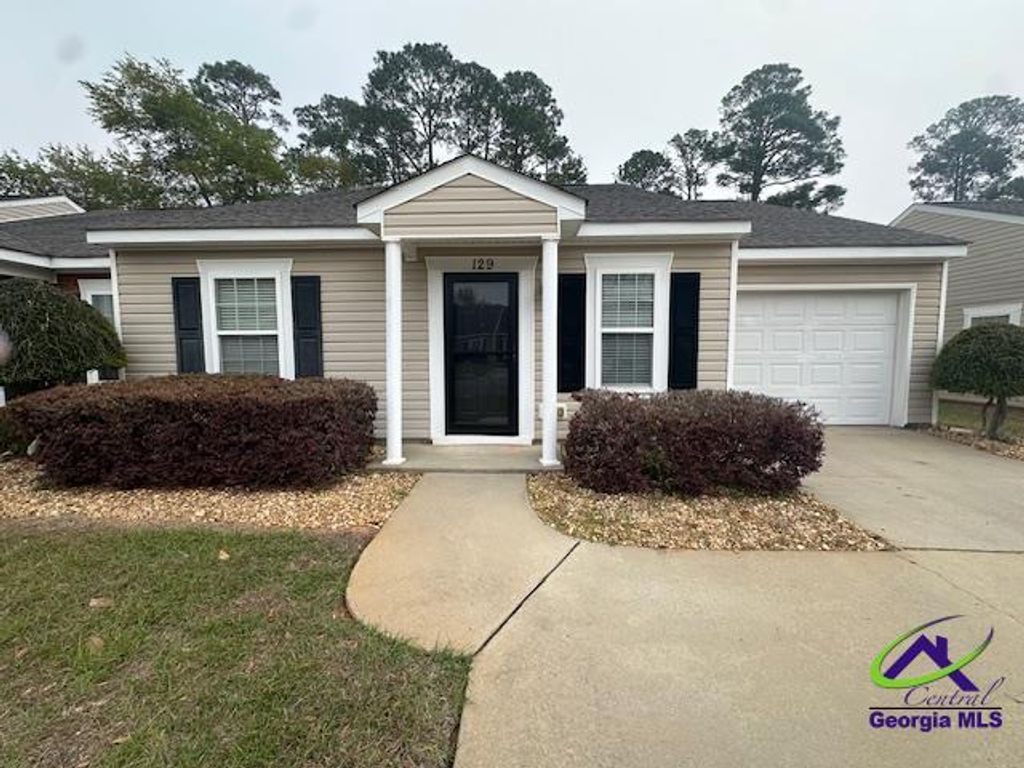 129 Kingston Village Drive, Perry, GA 31069