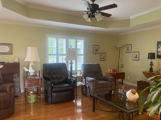 208 Arrowhead Dr, Mcminnville, TN 37110