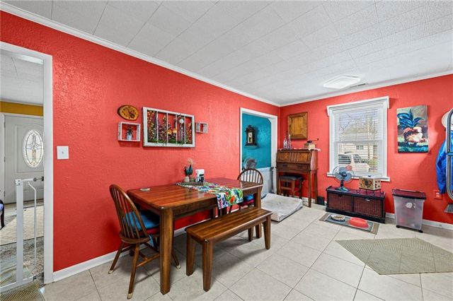 108 N Madison Street, Spring Hill, KS 66083