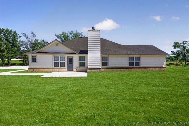 8590 E State Hwy 20, Claremore, OK 74019
