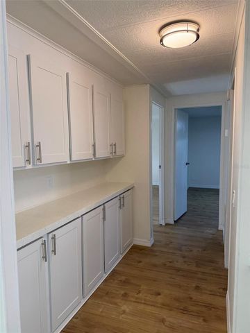 130 CLUBVIEW DRIVE 2, Safety Harbor, FL 34695
