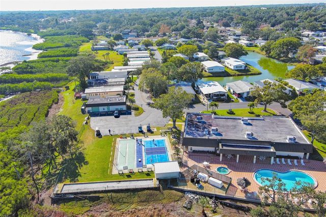 130 CLUBVIEW DRIVE 2, Safety Harbor, FL 34695