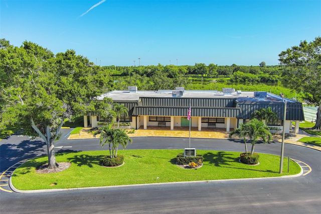 130 CLUBVIEW DRIVE 2, Safety Harbor, FL 34695