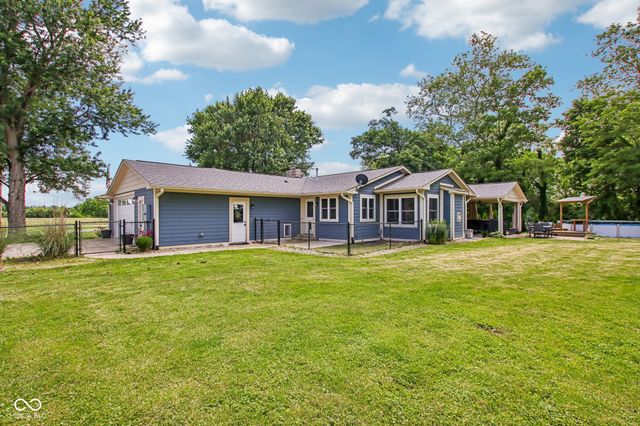 6820 W Rd 150 N, Bargersville, IN 46106