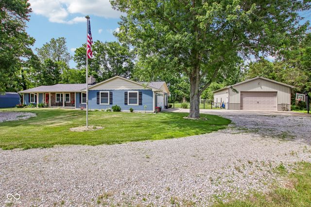 6820 W Rd 150 N, Bargersville, IN 46106