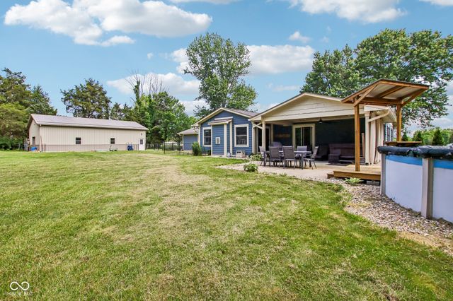 6820 W Rd 150 N, Bargersville, IN 46106