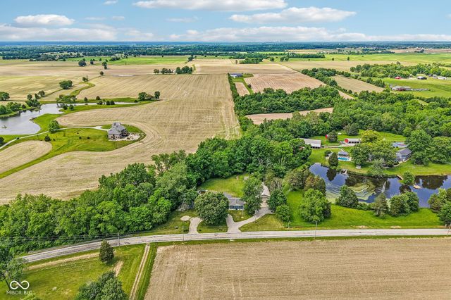6820 W Rd 150 N, Bargersville, IN 46106