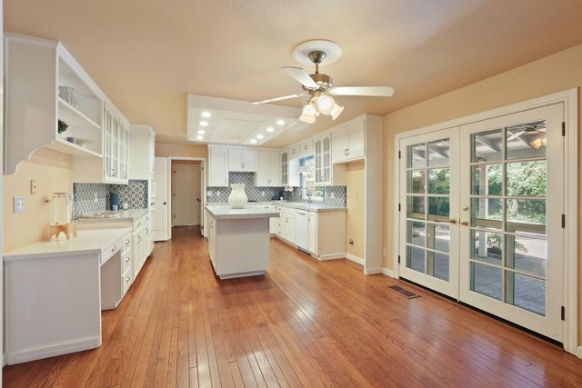 2505 Raleigh Ct, Turlock, CA 95382
