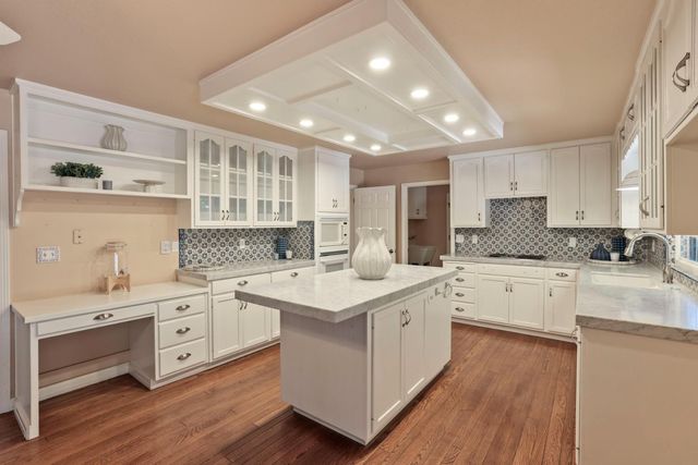 2505 Raleigh Ct, Turlock, CA 95382
