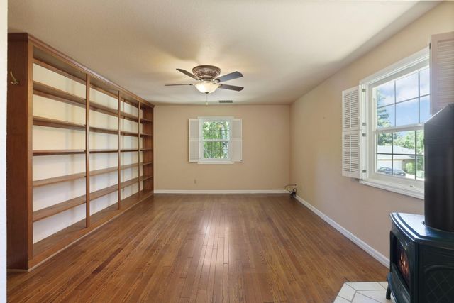 2505 Raleigh Ct, Turlock, CA 95382