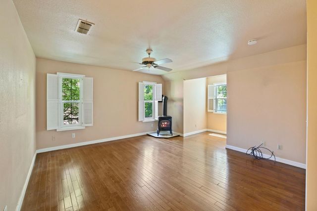 2505 Raleigh Ct, Turlock, CA 95382