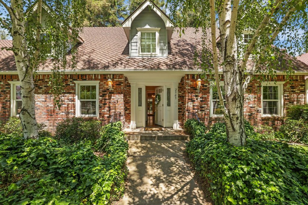 2505 Raleigh Ct, Turlock, CA 95382