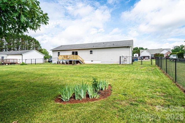 495 Drumstand Road, Stony Point, NC 28678