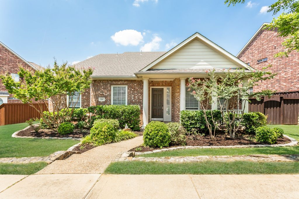 1705 Orchard Lane, Carrollton, TX 75007