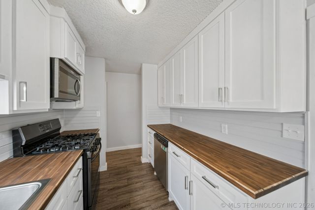 270 S 184th East East Avenue, Tulsa, OK 74108