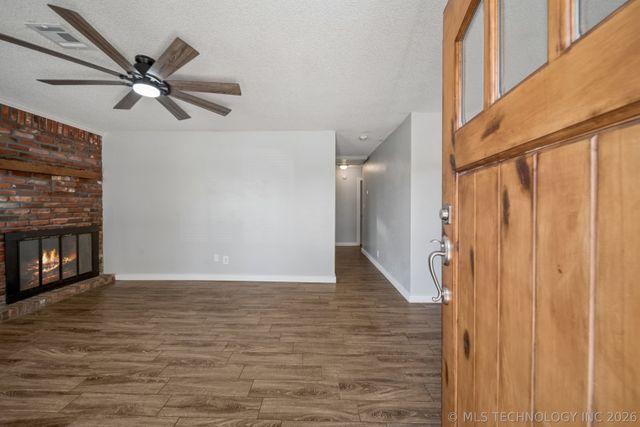 270 S 184th East East Avenue, Tulsa, OK 74108