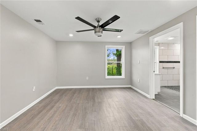 400 Pioneer RD, Suffolk, VA 23437