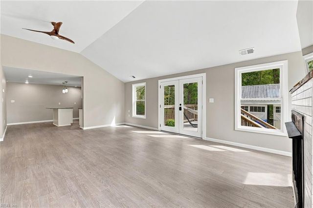 400 Pioneer RD, Suffolk, VA 23437