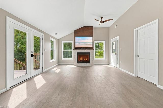 400 Pioneer RD, Suffolk, VA 23437
