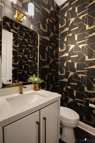 449 River Notch Dr, Goochland, VA 23238