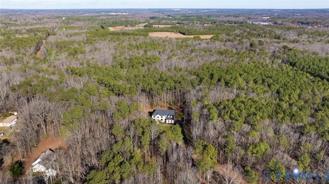 449 River Notch Dr, Goochland, VA 23238