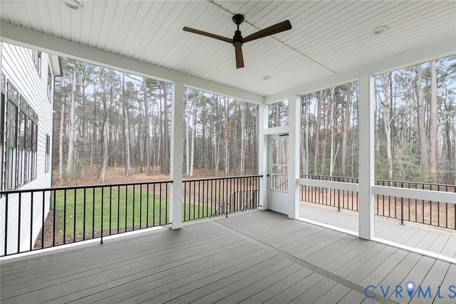 449 River Notch Dr, Goochland, VA 23238