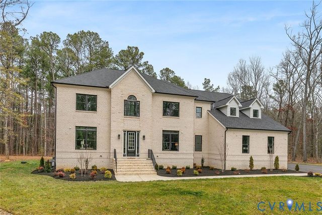 449 River Notch Dr, Goochland, VA 23238